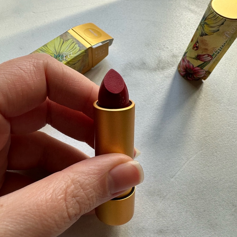 Guo Pei x MAC Cosmetics lipstick in Brave Red BNIB